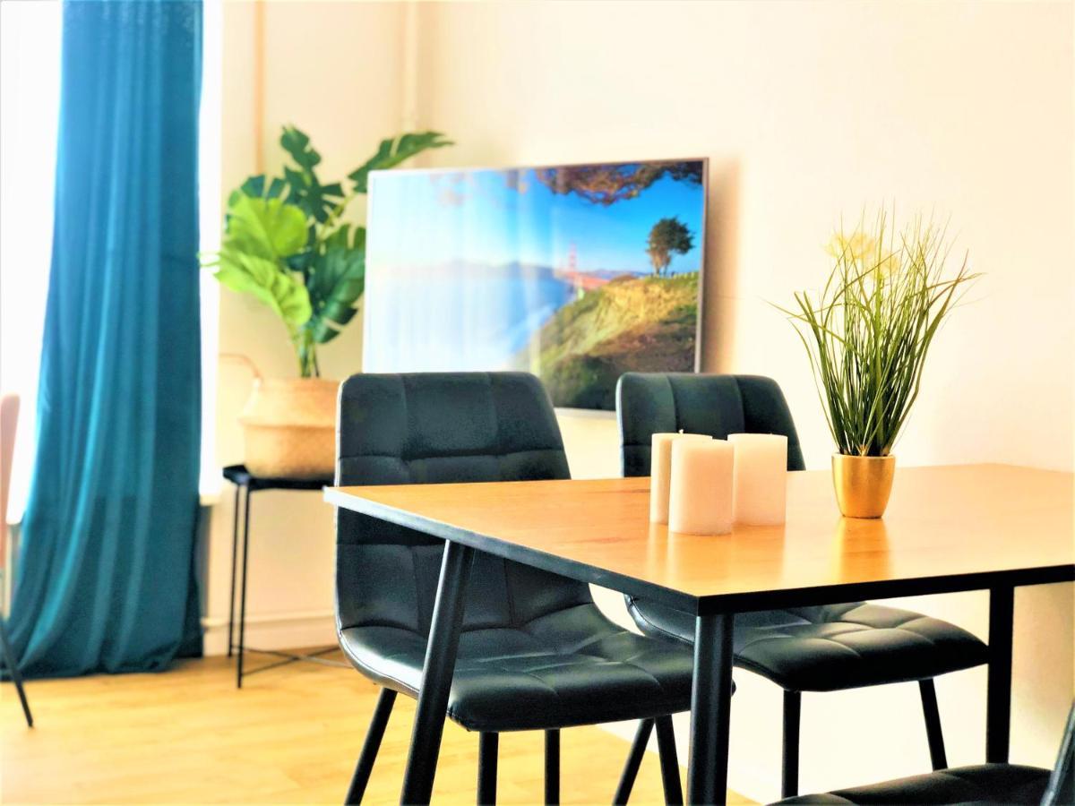 Central-Modern, The Sunshine Near Mtu By Lakescape Fewos FDH Exteriör bild